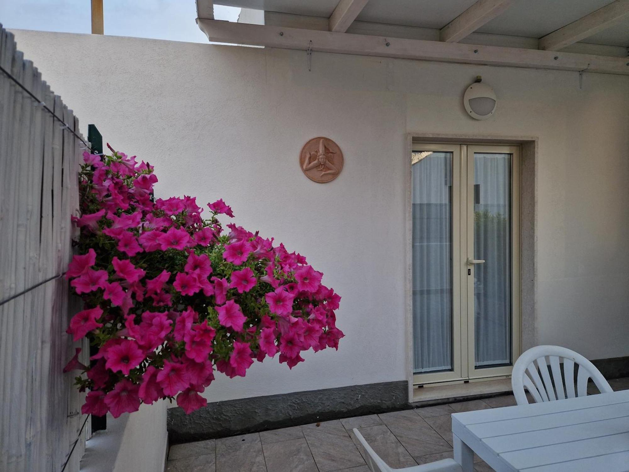 Casa Vacanza I Due Ulivi Модіка Екстер'єр фото