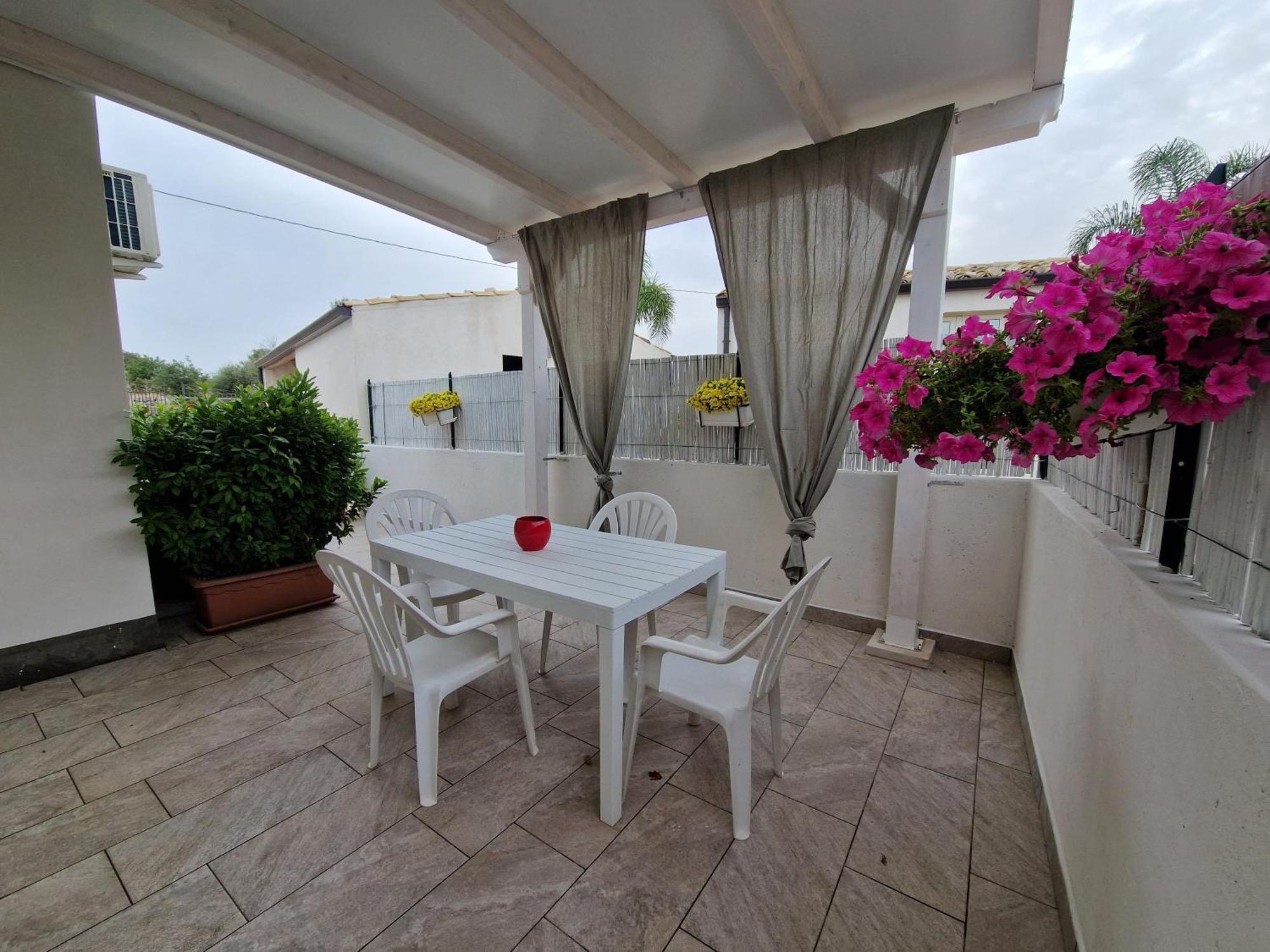 Casa Vacanza I Due Ulivi Модіка Екстер'єр фото