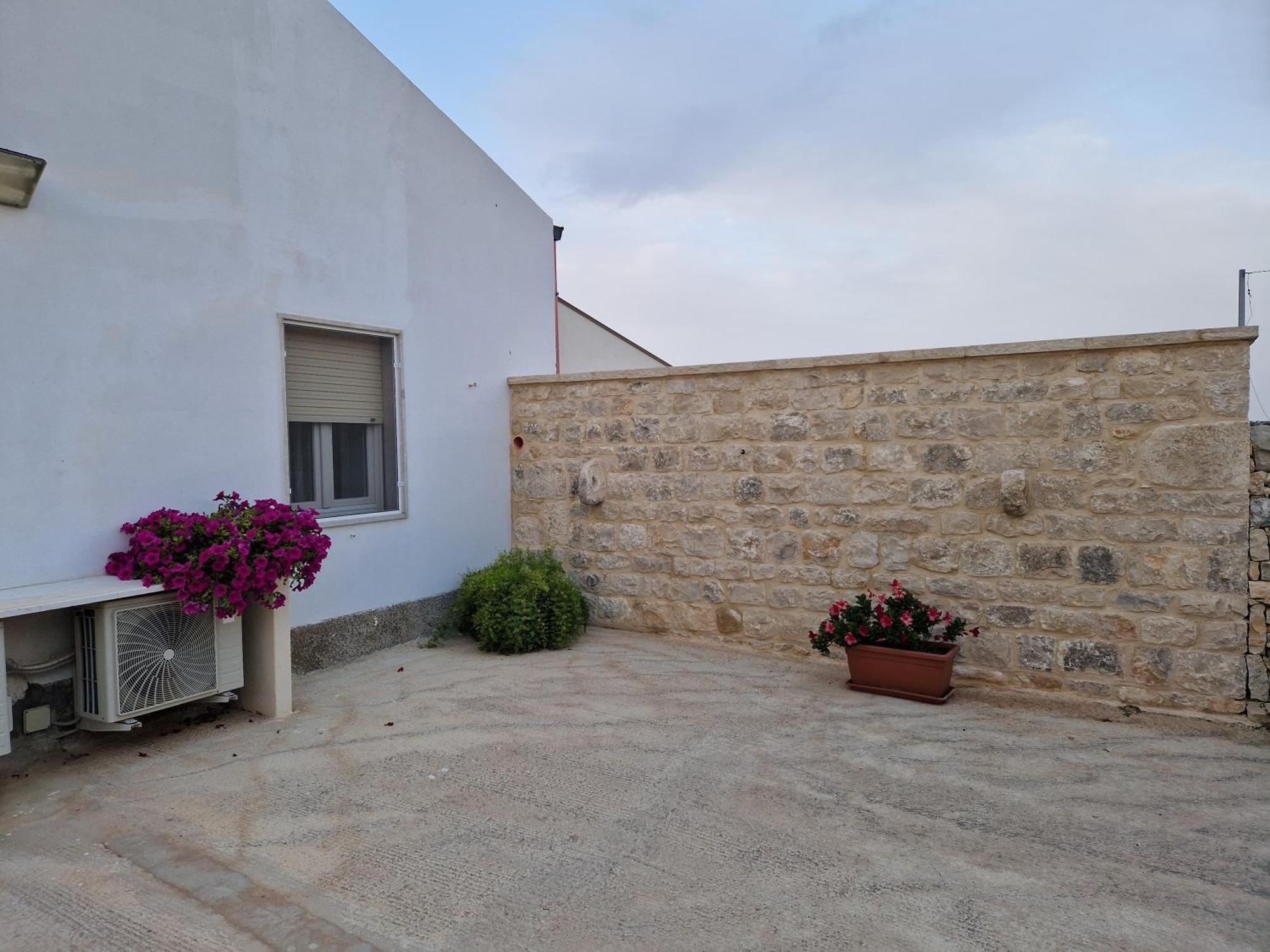 Casa Vacanza I Due Ulivi Модіка Екстер'єр фото